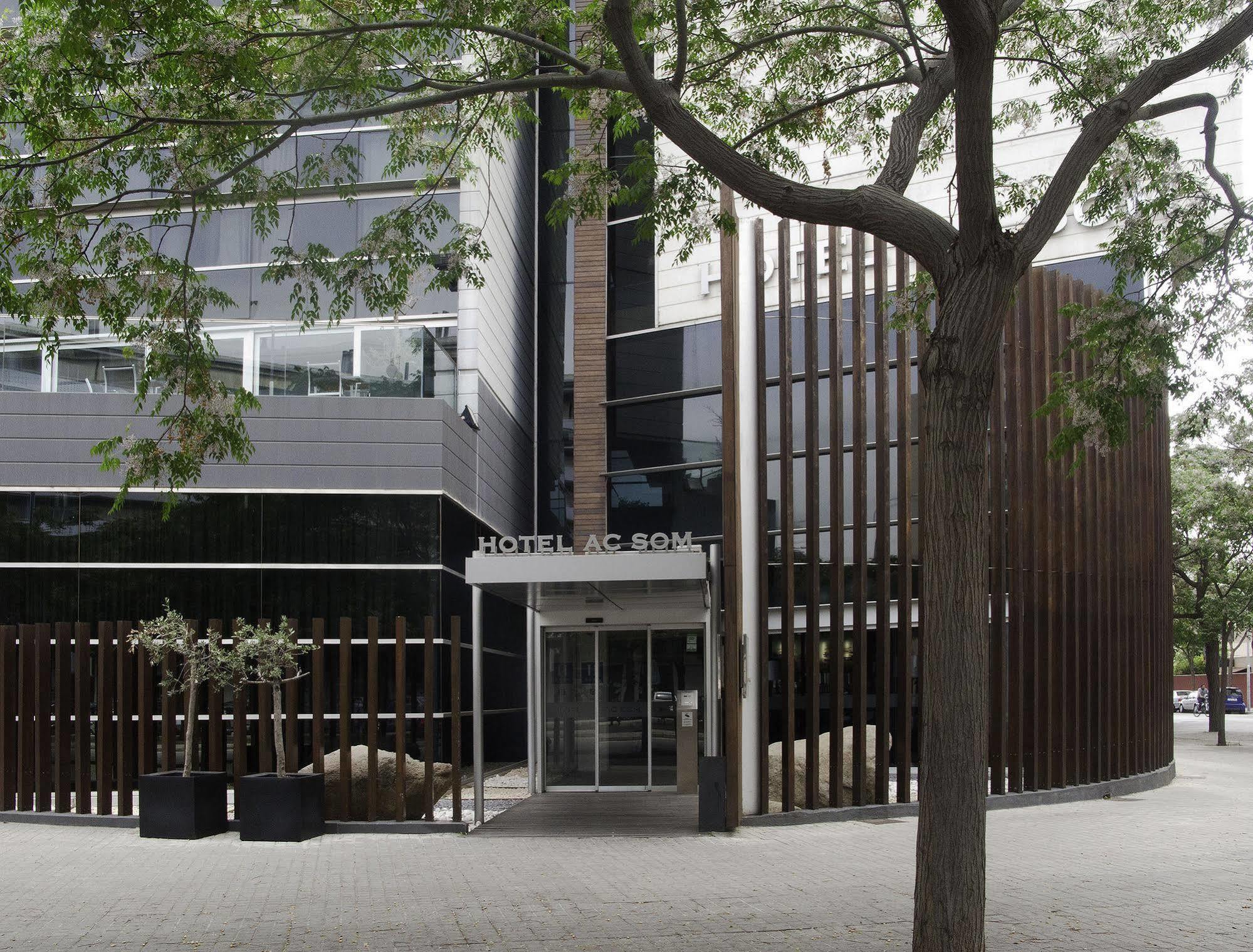 Ac Hotel Som By Marriott L'Hospitalet de Llobregat Exterior foto